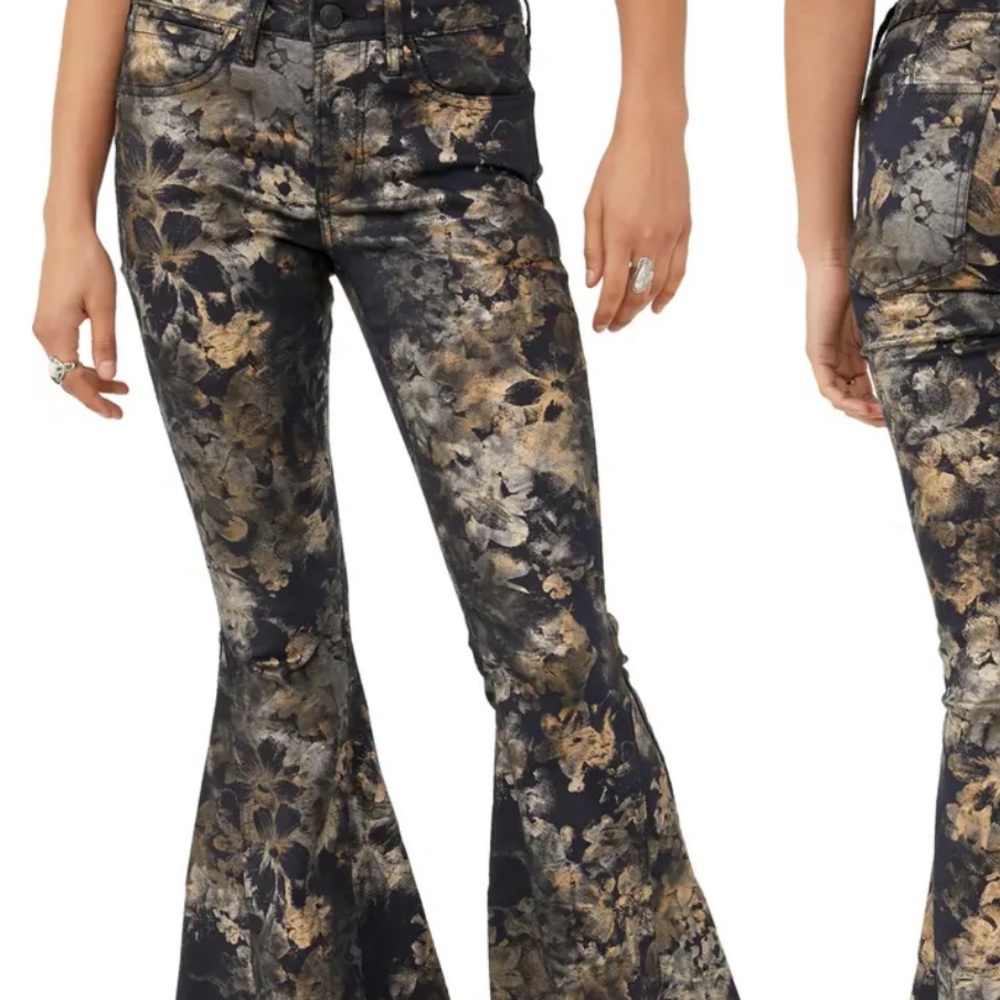 NWT 29 flare jeans